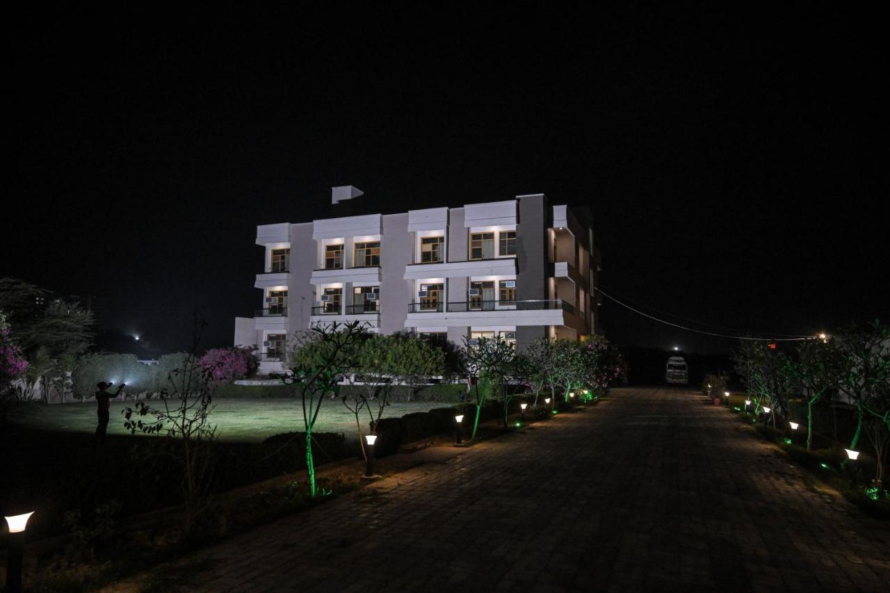 The Govindam Resort Vrindavan Exterior photo