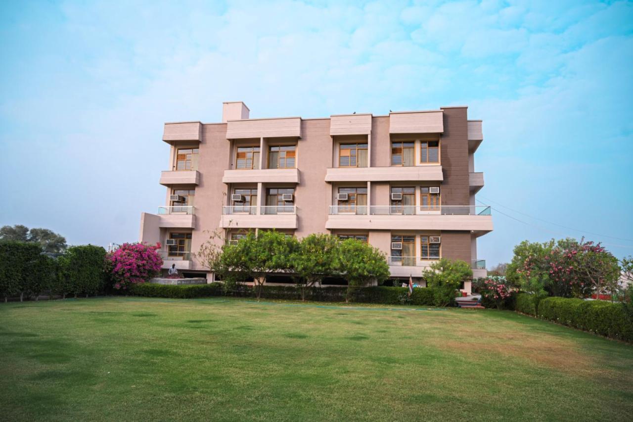 The Govindam Resort Vrindavan Exterior photo